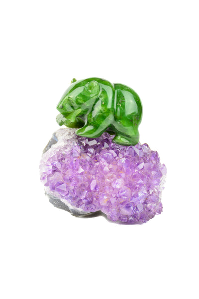 Bear on Amethyst