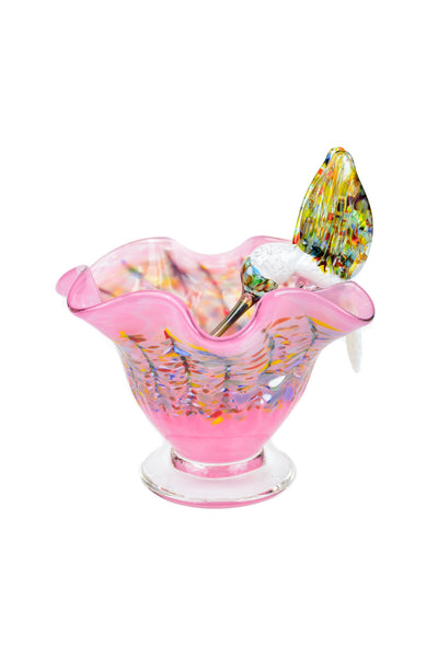 Flutted Bowl with Hummingbird