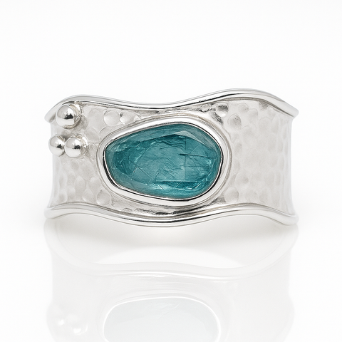Apatite Ring